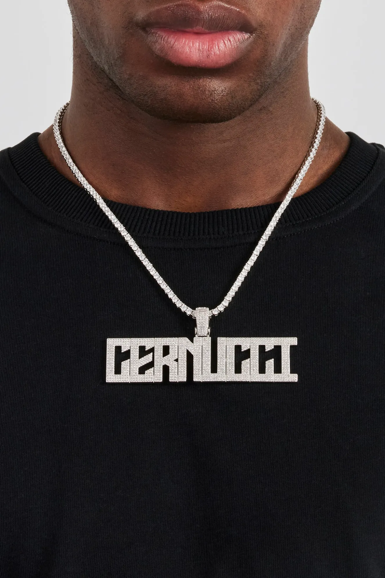 Calvera Font Pendant - 22mm