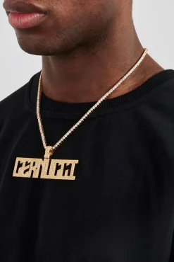 Calvera Font Pendant - 22mm - Gold