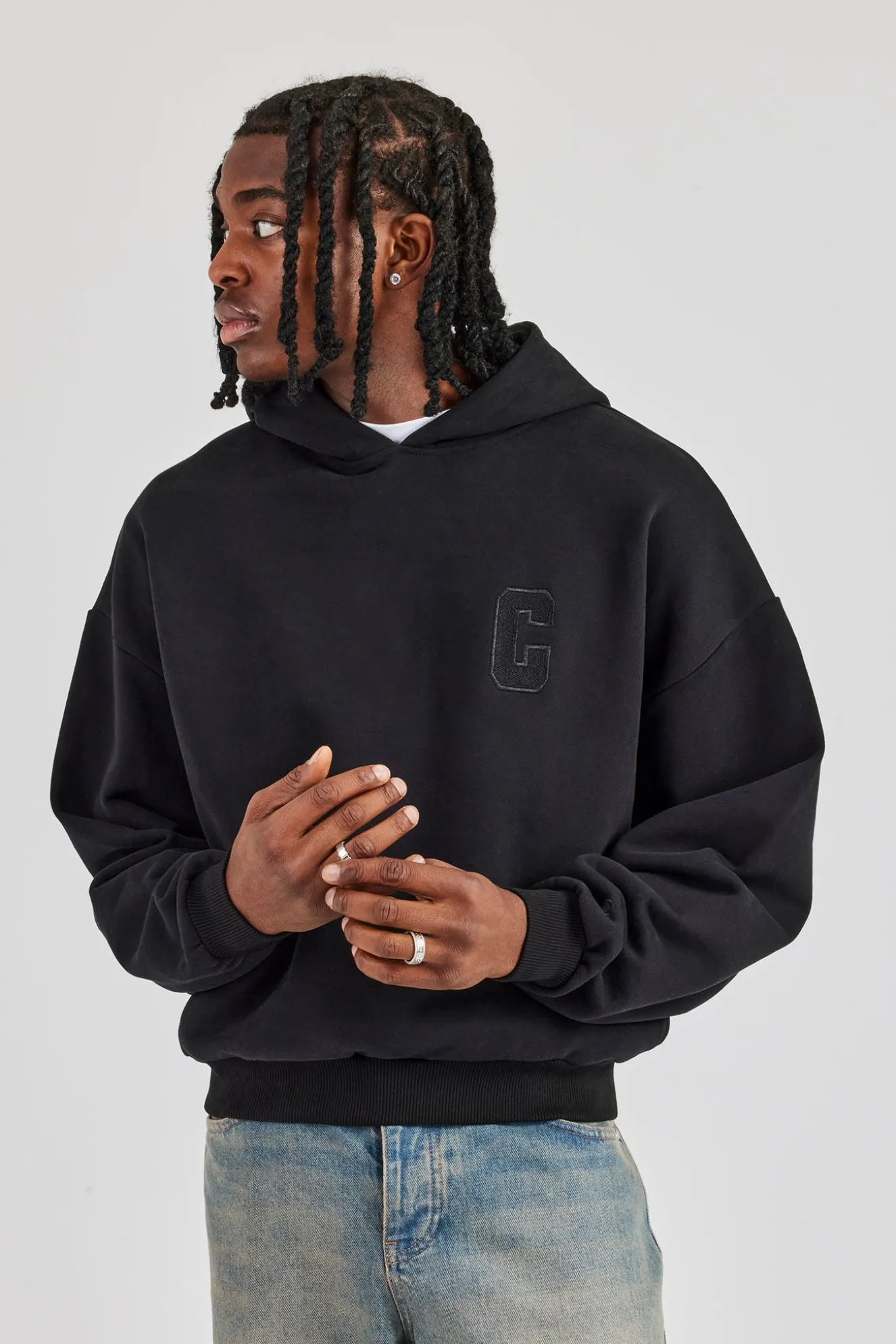 Embroidered C Boxy Hoodie - Black