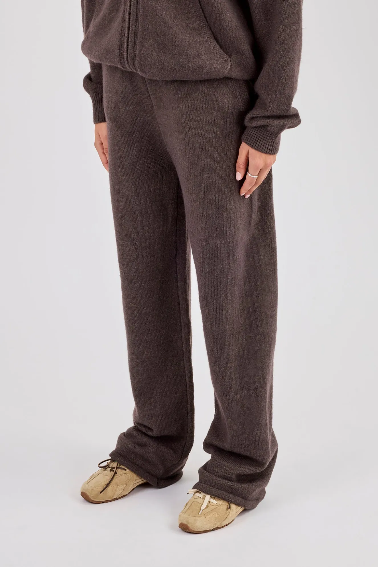 Knitted Cernucci Back Detail Wide Leg Jogger - Brown