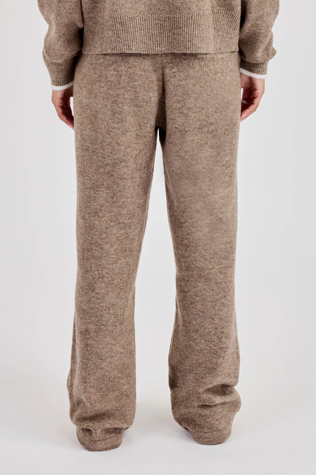 Knitted Jogger With Contrast Tipping - Taupe