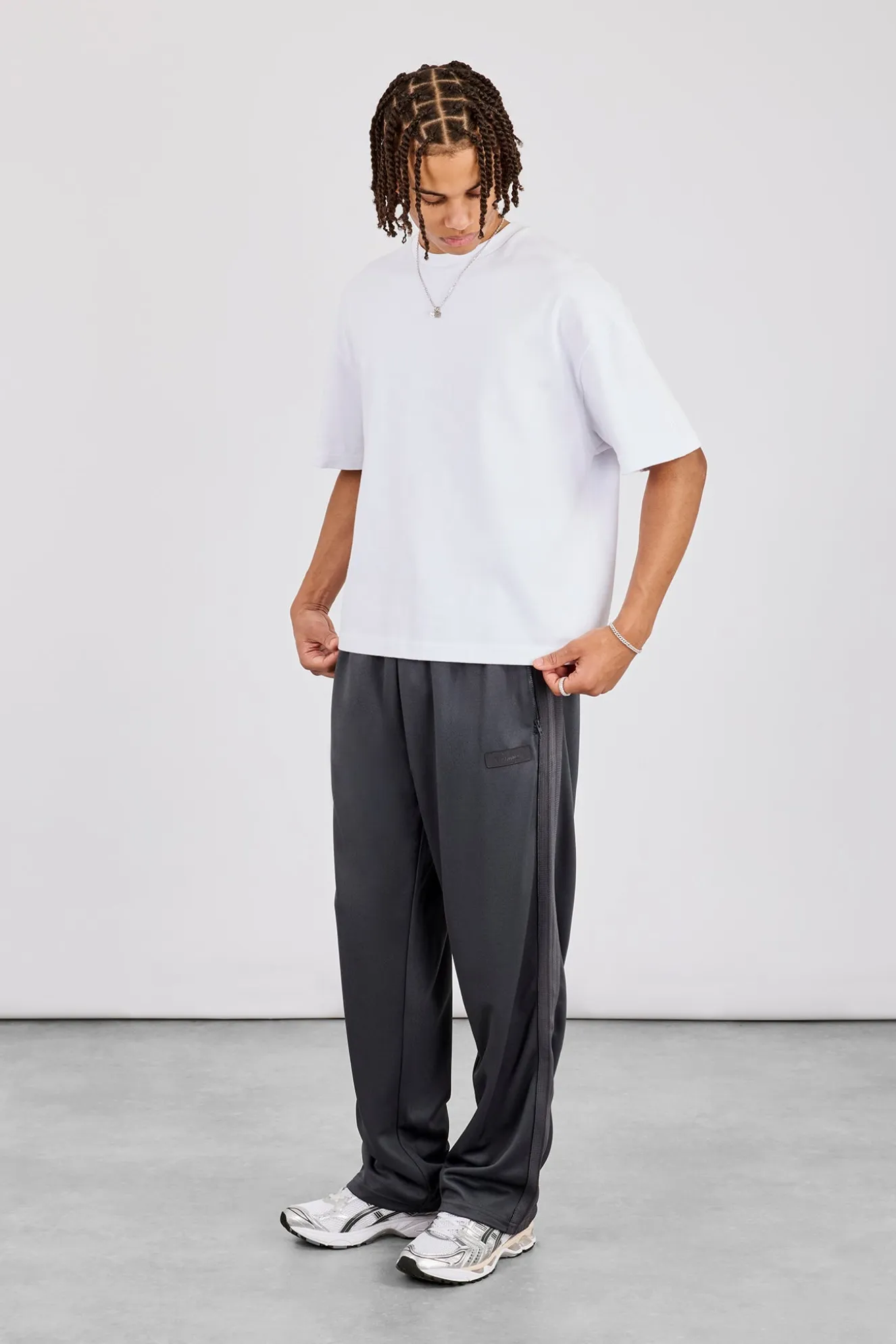 Mens Relaxed Poly Smooth Taping Track Pant - Charcoal