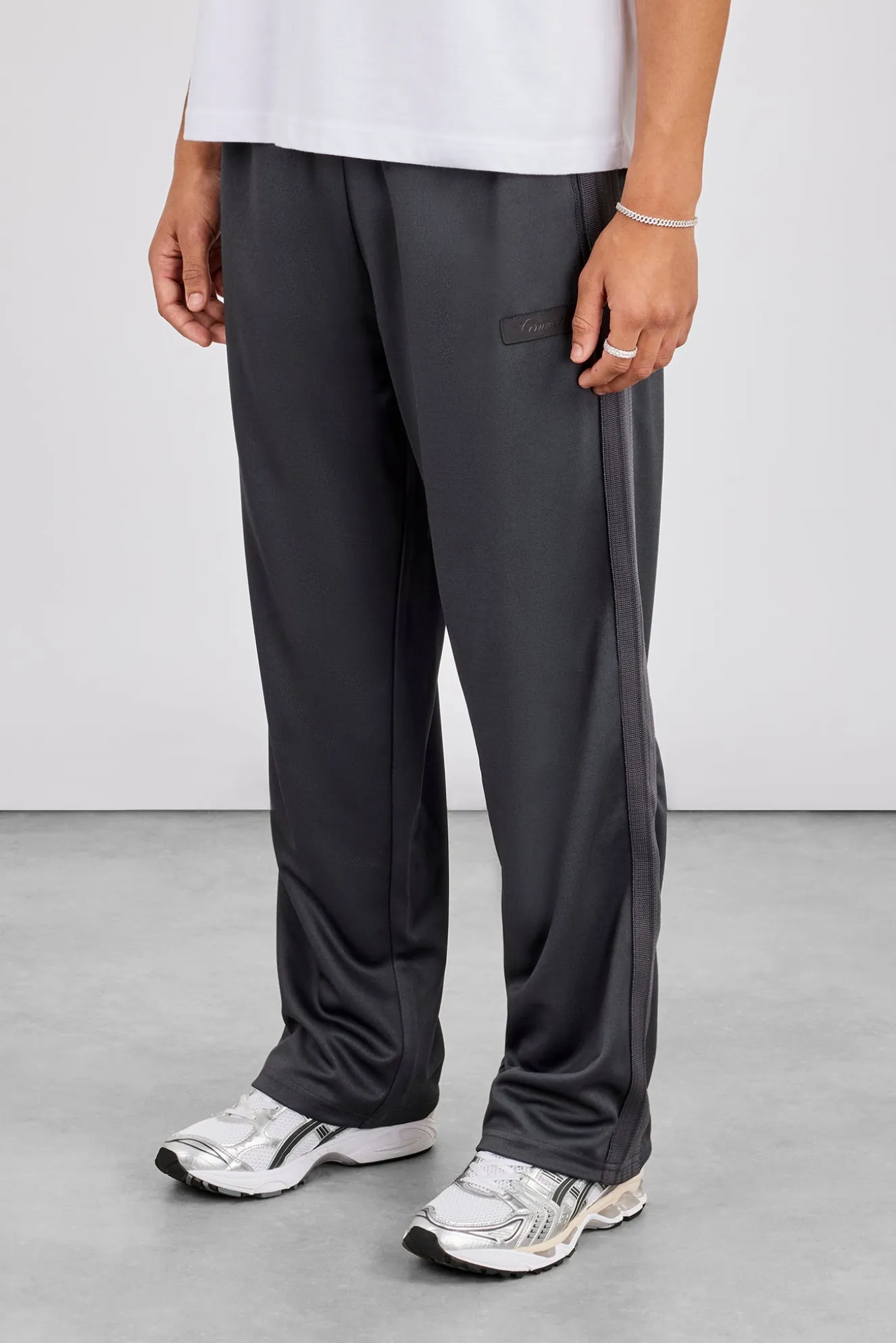 Mens Relaxed Poly Smooth Taping Track Pant - Charcoal