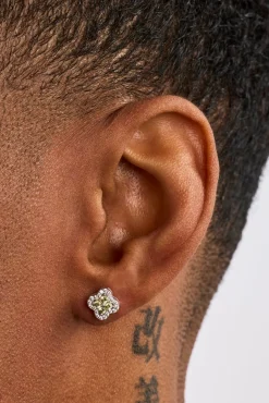 Motif Cross Stud Earrings - 8mm - White