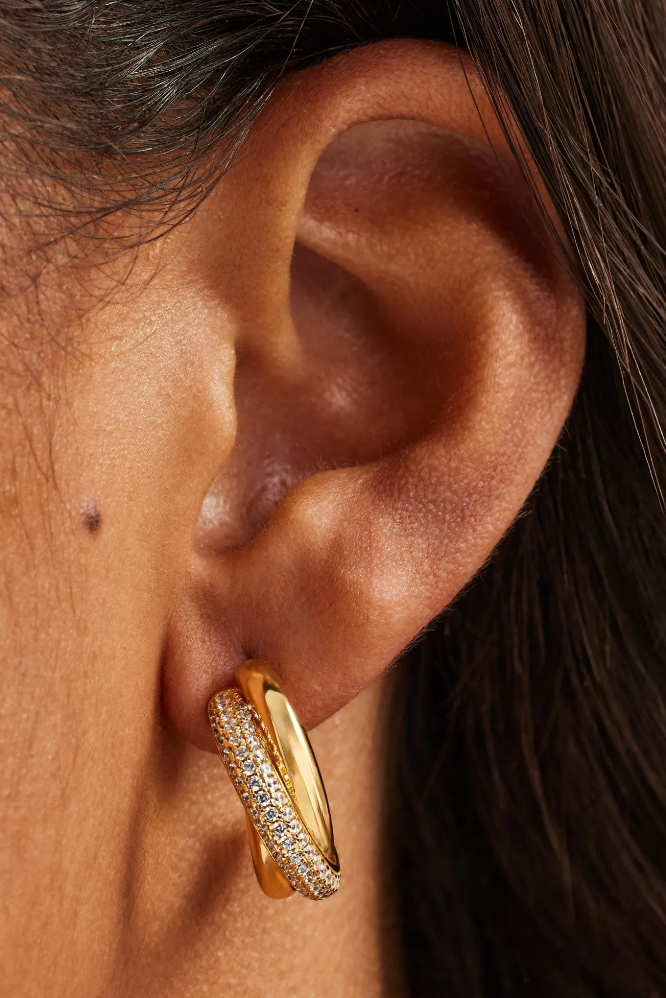 Polished & Iced Cross Over Hoops - 20mm
