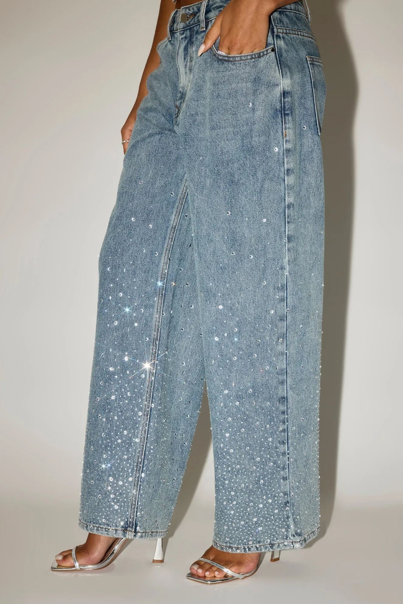 Rhinestone Detail Baggy Jean - Antique Wash