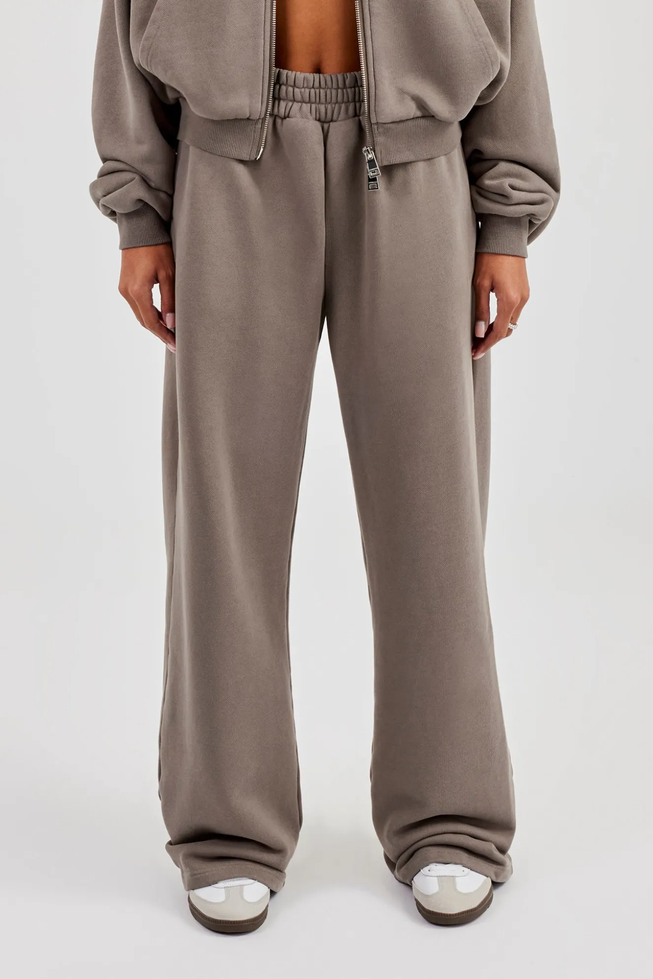 Washed Applique Logo Wide Leg Jogger - Grey